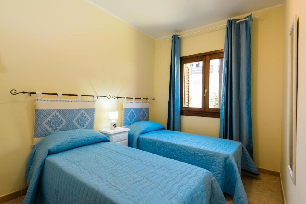 Villa Le Perle Di Golfo Aranci Exterior foto